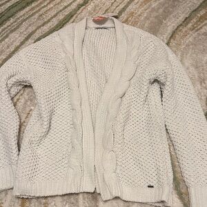 Hollister Women's Cream Cable Knit Cardigan